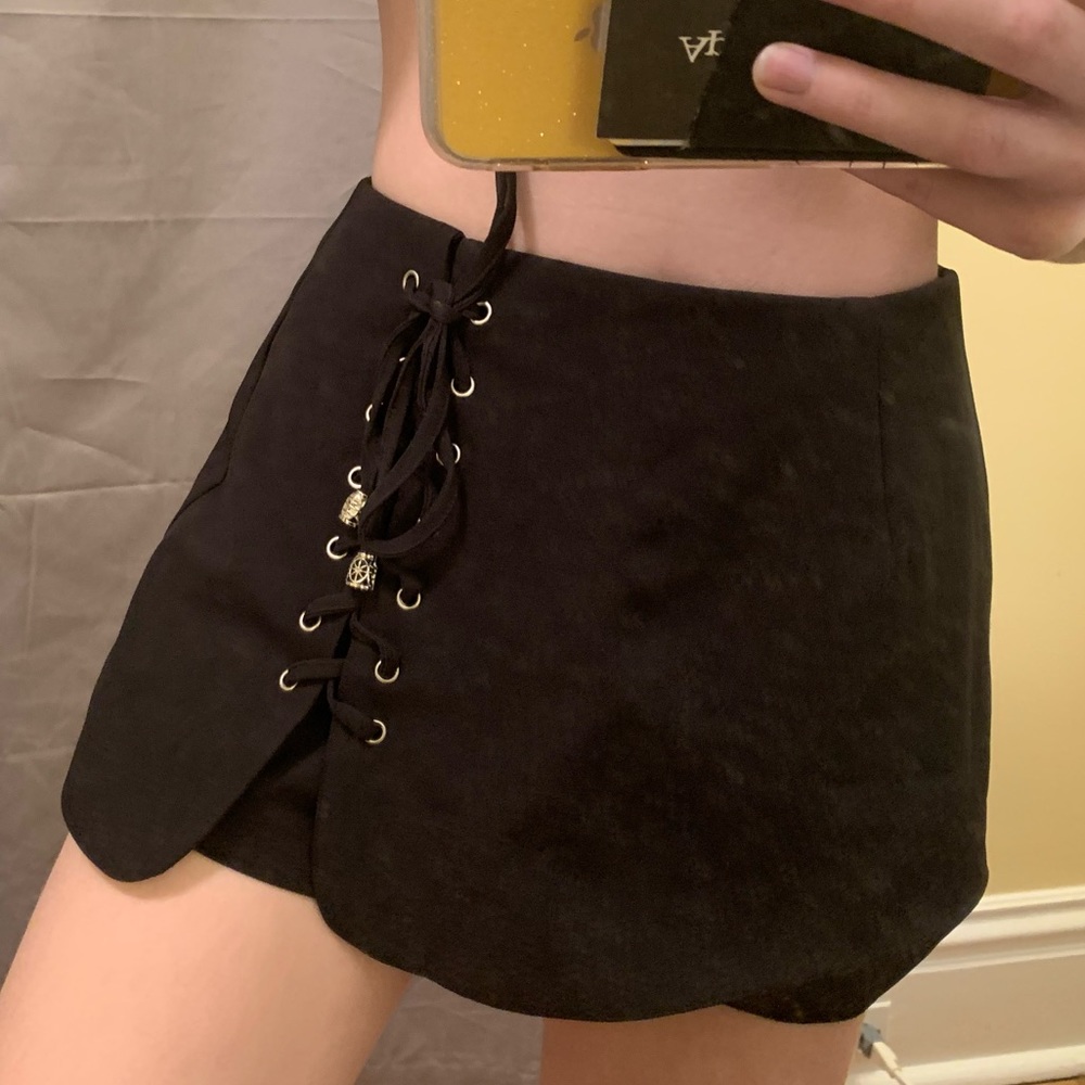 New/never worn black LF skort!!